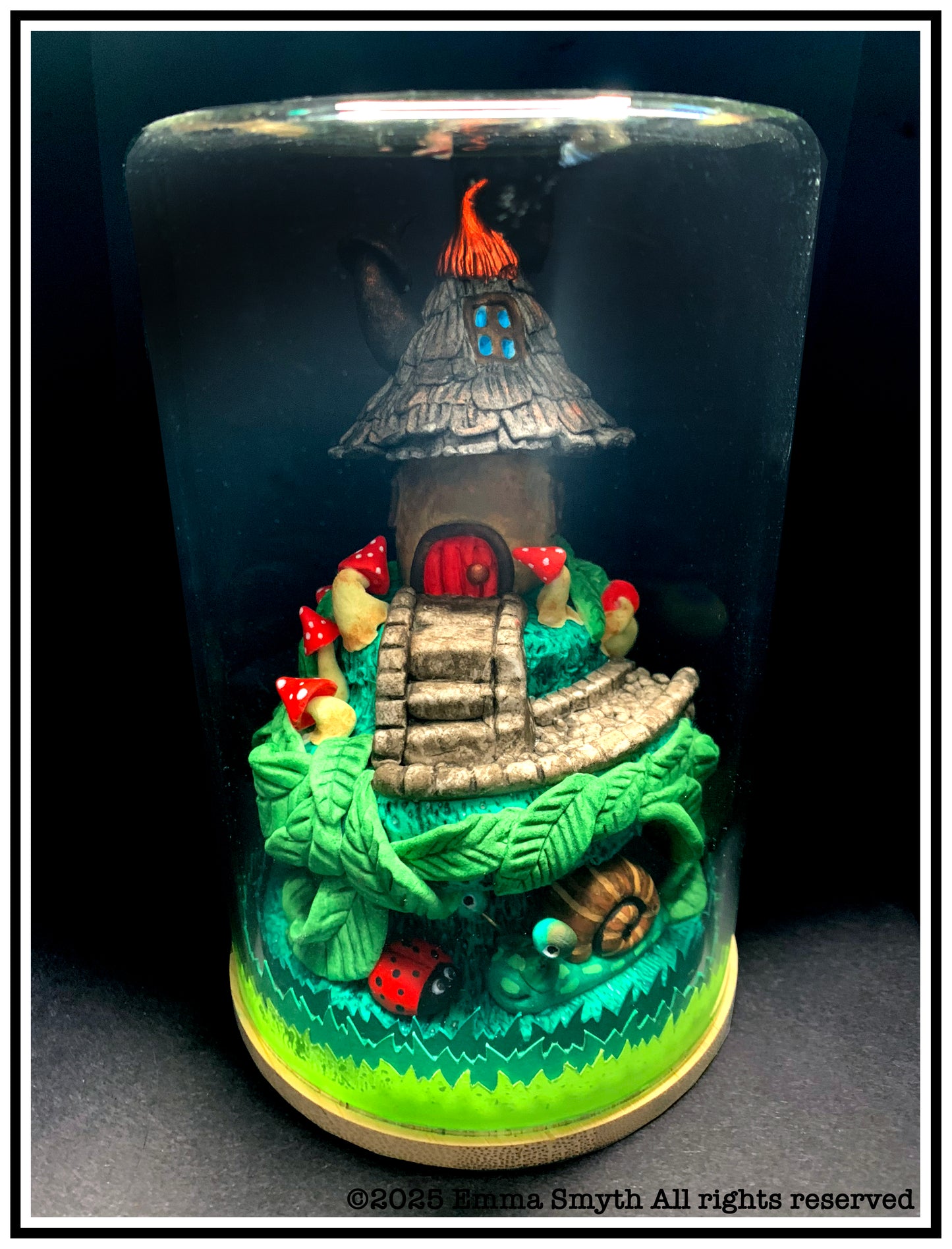 Secrets Mini Sculpture 17 x 11 x 11cm